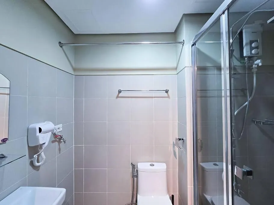 1Br Unit Condotel W Balcony Fame Residences -Fm31 Manila 0*,  Philippines