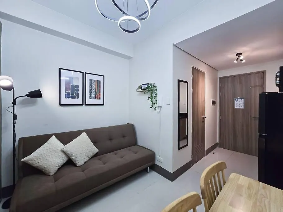 Apartment 1Br Unit Condotel W Balcony Fame Residences -Fm31 Manila Philippines