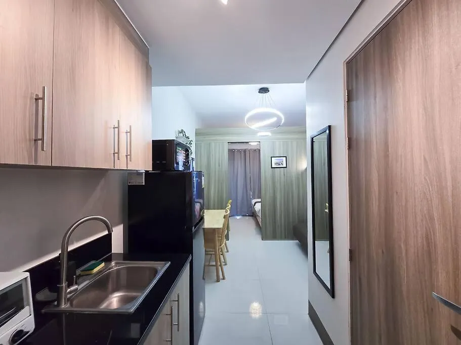 1Br Unit Condotel W Balcony Fame Residences -Fm31 Manila 0*,  Philippines